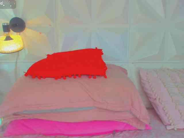 cutelatinaxxx webcam