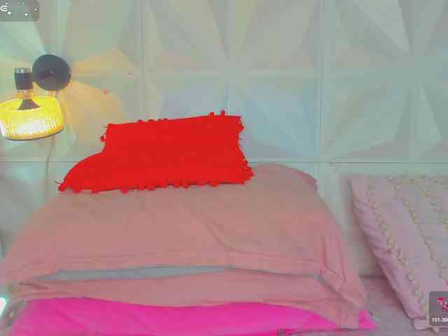 cutelatinaxxx Live Webcam on BongaCams