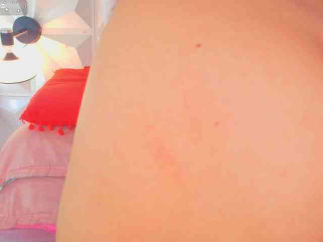 cutelatinaxxx webcam