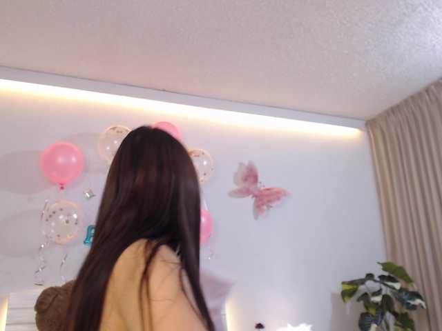 Joliet2 live cam on BongaCams