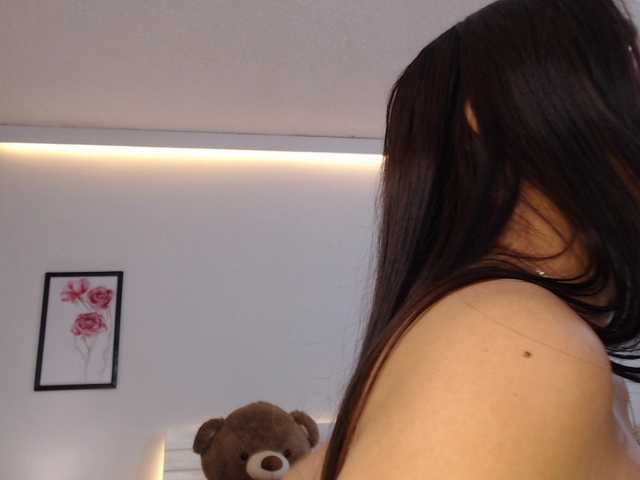 Joliet2 live cam on BongaCams