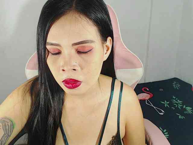 PinaySweetMommyxx webcam