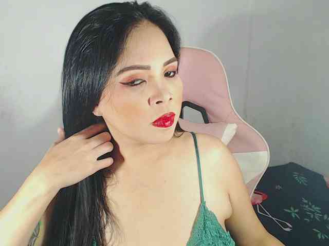 PinaySweetMommyxx webcam