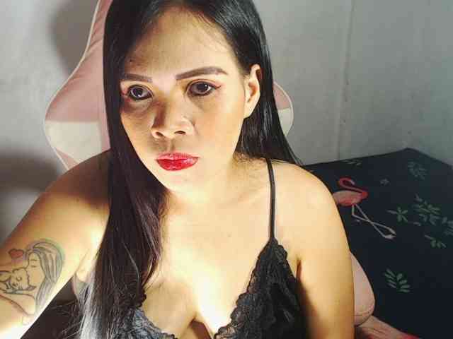 PinaySweetMommyxx webcam