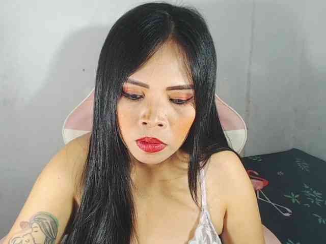 PinaySweetMommyxx webcam