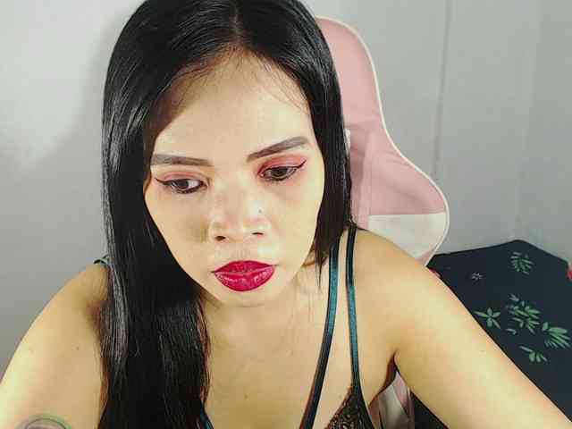 PinaySweetMommyxx webcam