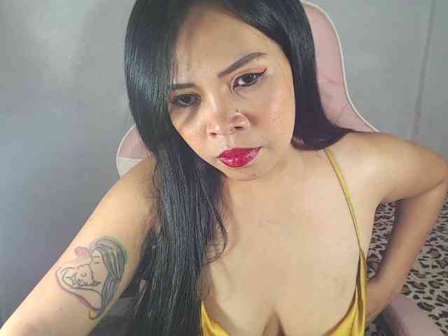 PinaySweetMommyxx webcam