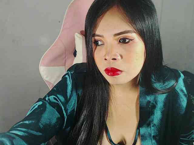 PinaySweetMommyxx webcam