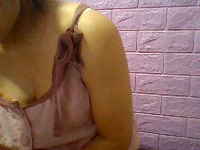 JangHi-22 live cam on BongaCams