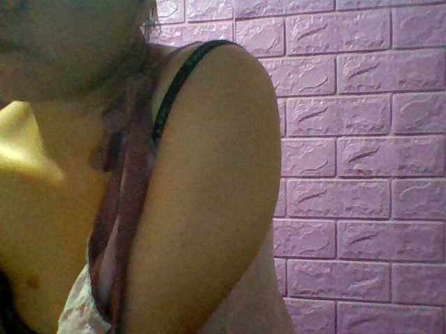 JangHi-22 live cam on BongaCams