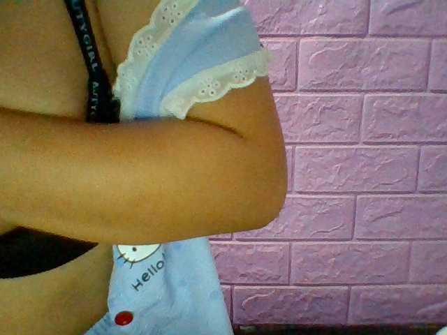 JangHi-22 live cam on BongaCams
