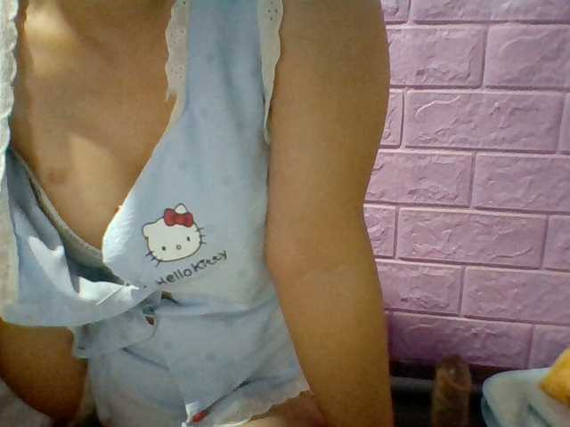 JangHi-22 live cam on BongaCams