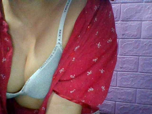 JangHi-22 live cam on BongaCams