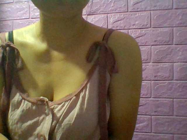 JangHi-22, live now on BongaCams