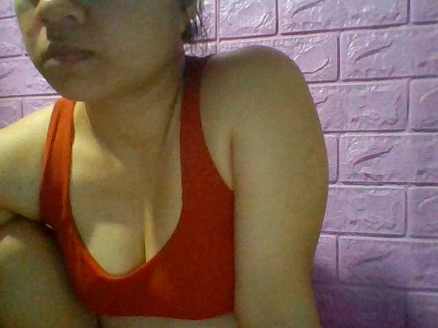 JangHi-22 live cam on BongaCams