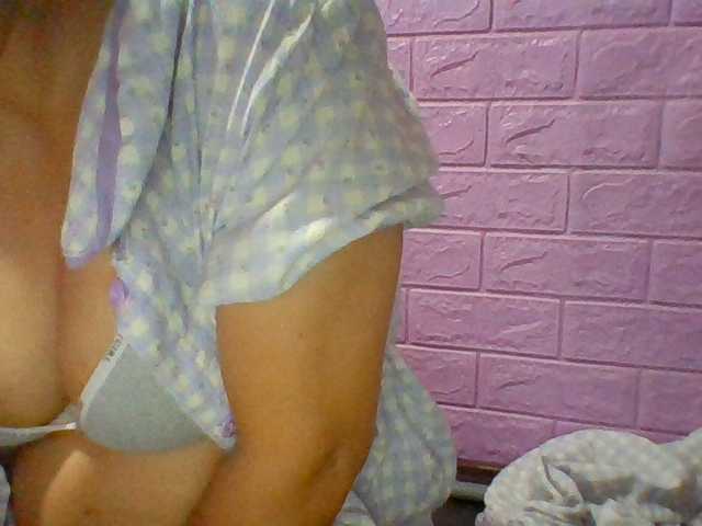 JangHi-22 live cam on BongaCams