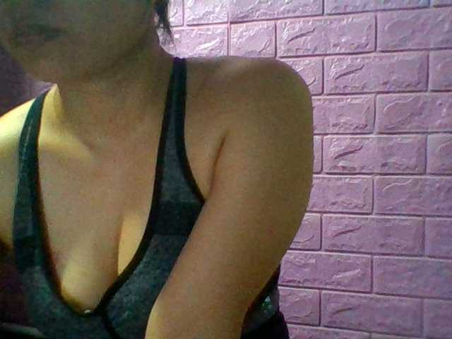 JangHi-22 live cam on BongaCams