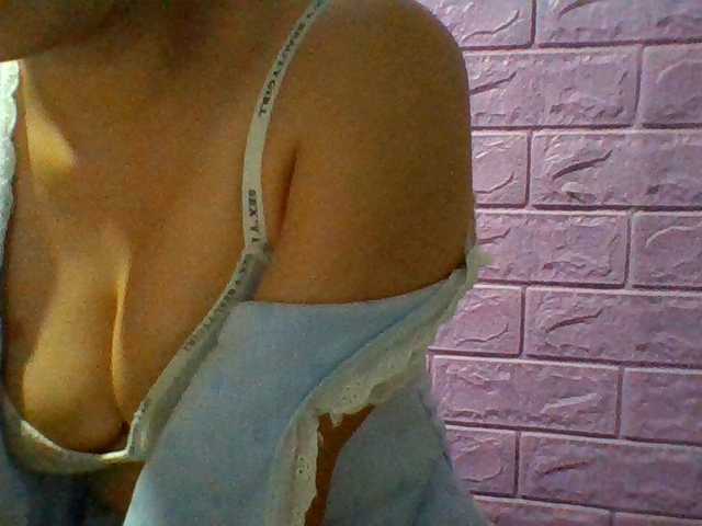 JangHi-22 live cam on BongaCams