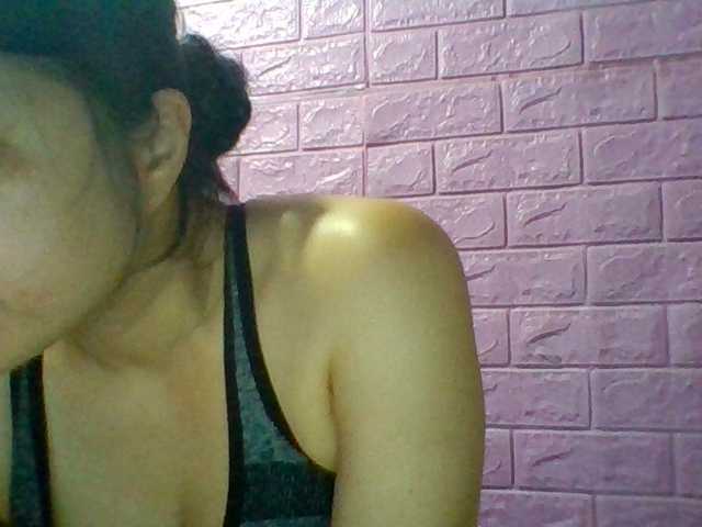 JangHi-22 — live female cam