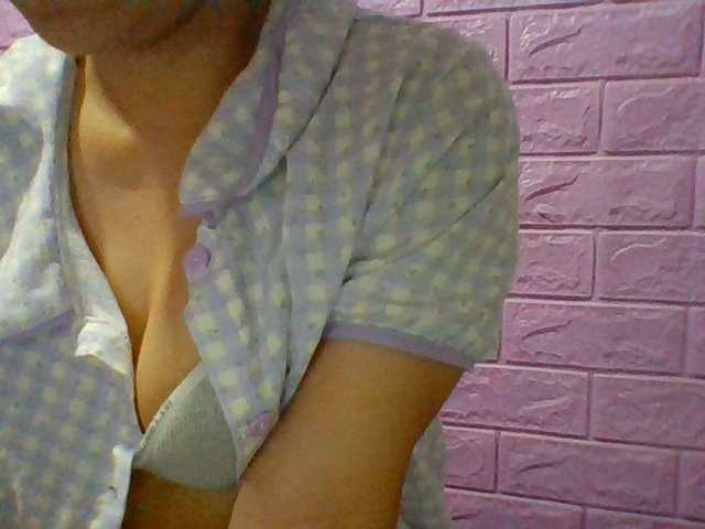 JangHi-22 live cam on BongaCams