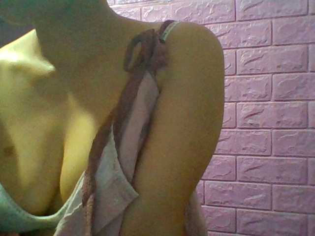 JangHi-22 live cam on BongaCams