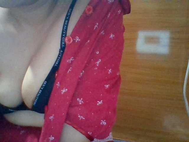JangHi-22 live cam on BongaCams
