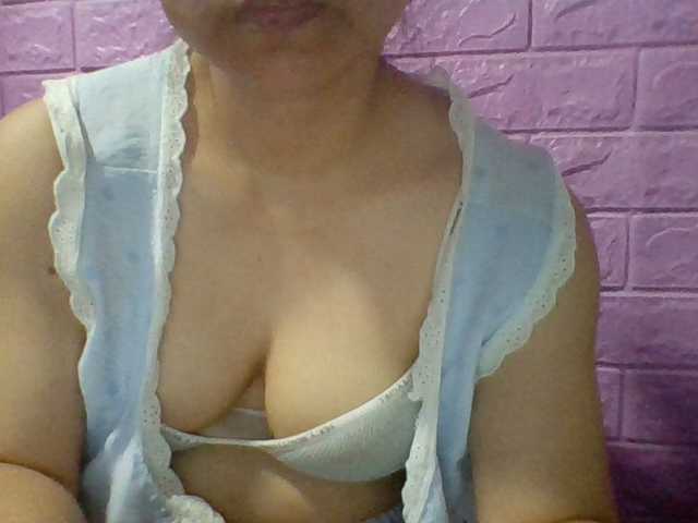 JangHi-22 live cam on BongaCams