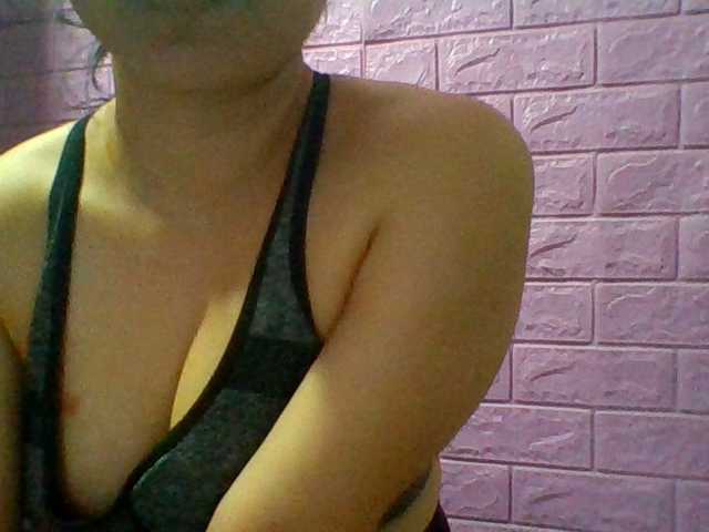 JangHi-22 live cam on BongaCams