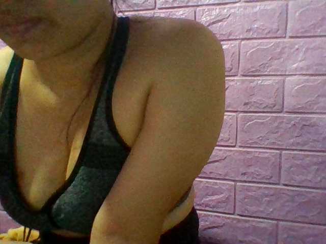 JangHi-22 live cam on BongaCams