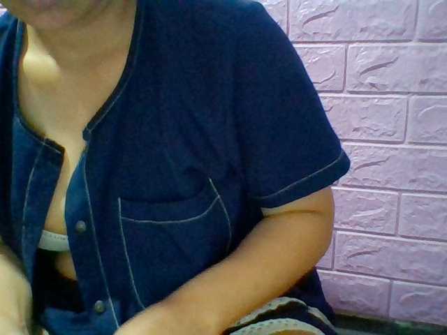 JangHi-22 live cam on BongaCams