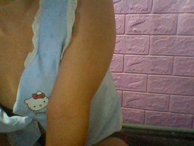 JangHi-22 live webcam show
