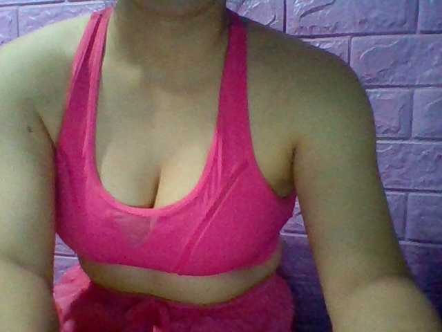 JangHi-22 live cam on BongaCams