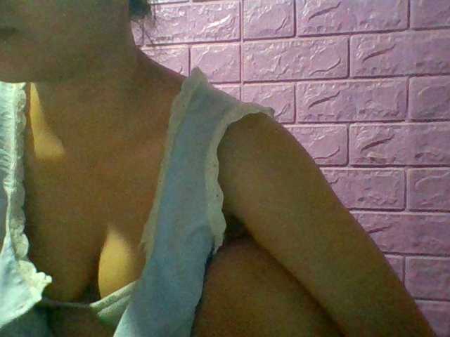 JangHi-22 live cam on BongaCams