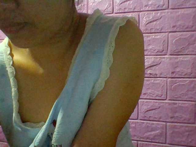 JangHi-22 live cam on BongaCams