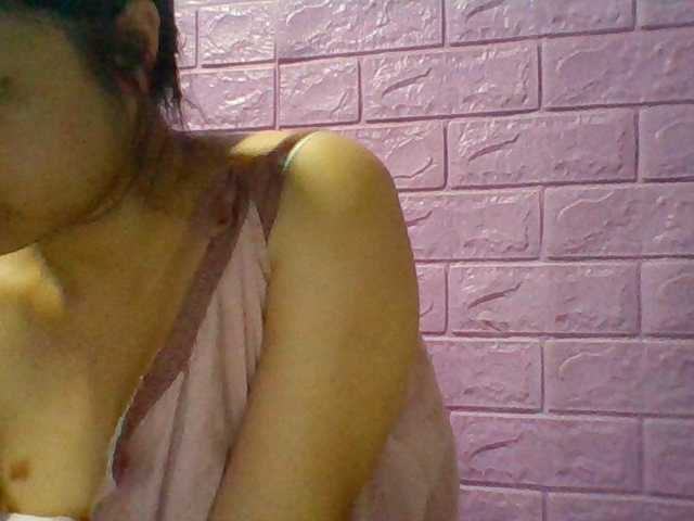 JangHi-22 live cam on BongaCams