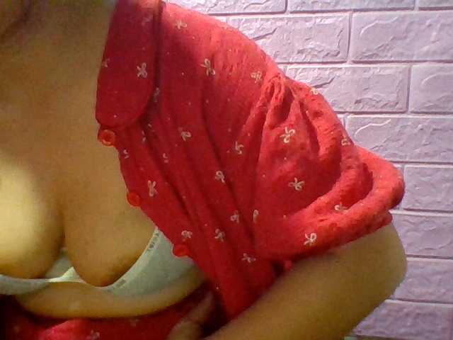 JangHi-22 live cam on BongaCams
