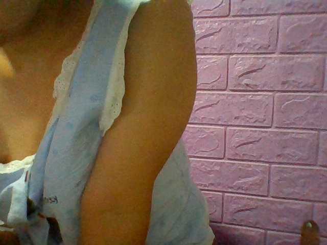 JangHi-22 live cam on BongaCams