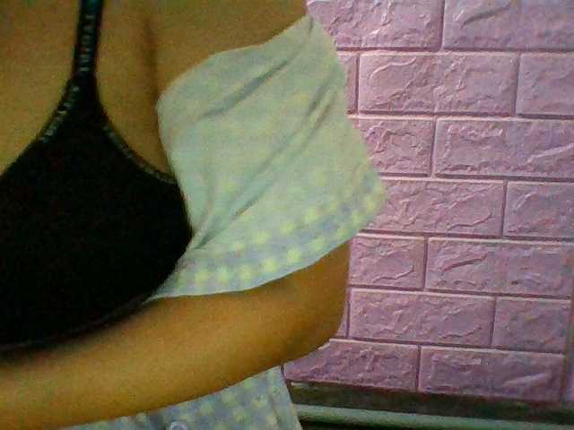 JangHi-22 live cam on BongaCams