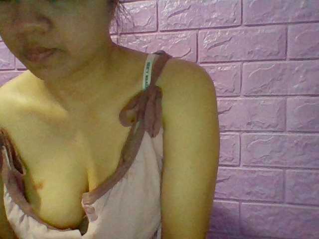 JangHi-22 live cam on BongaCams