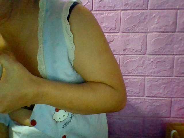 JangHi-22 live cam on BongaCams