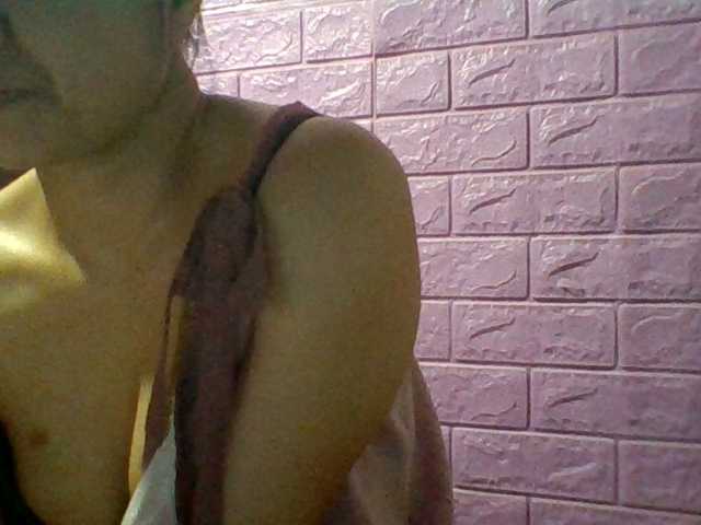 JangHi-22 live cam on BongaCams