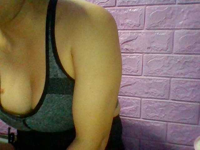 JangHi-22 live cam on BongaCams