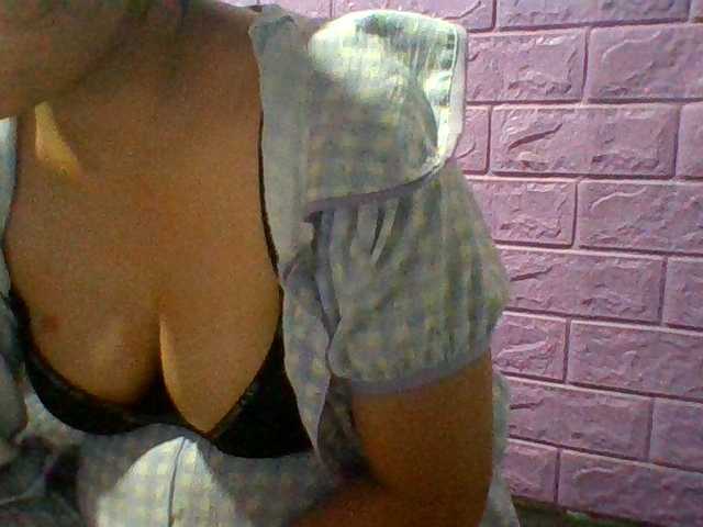 JangHi-22 live cam on BongaCams