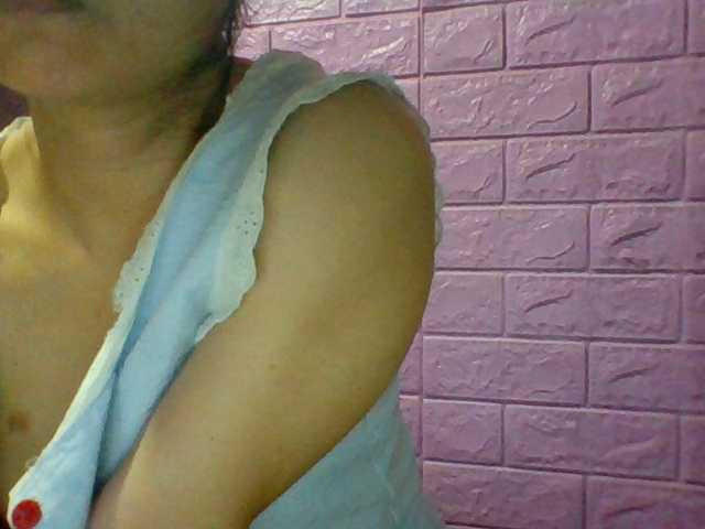 JangHi-22 live cam on BongaCams