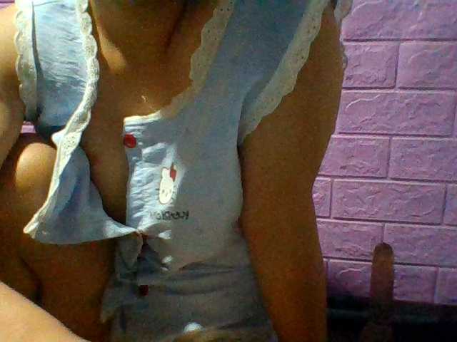 JangHi-22 live cam on BongaCams