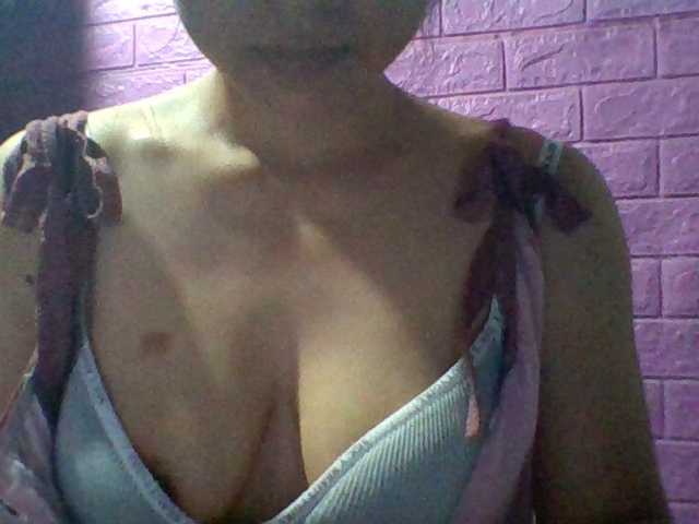 JangHi-22 live cam on BongaCams
