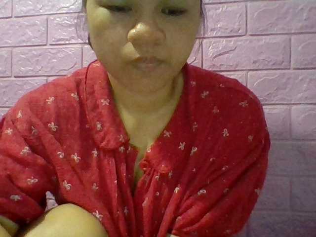 le modèle JangHi-22 est en webcam porno dans un show sur le site bongacams, il possède les tags suivants: Asian,Brunette,Hairy