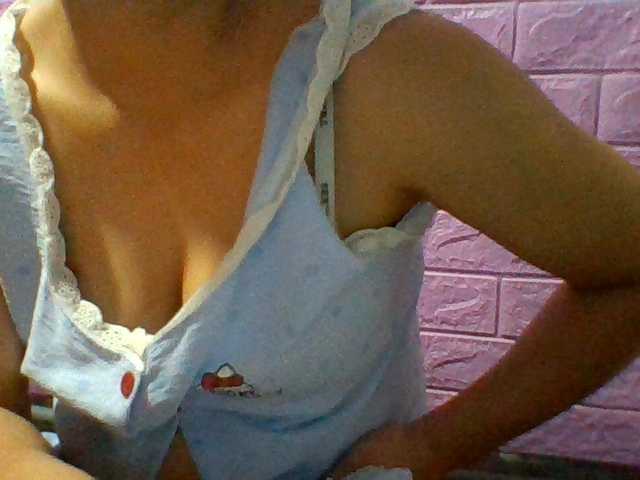 JangHi-22 live cam on BongaCams