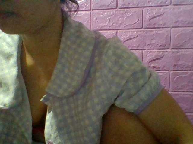 JangHi-22 live cam on BongaCams