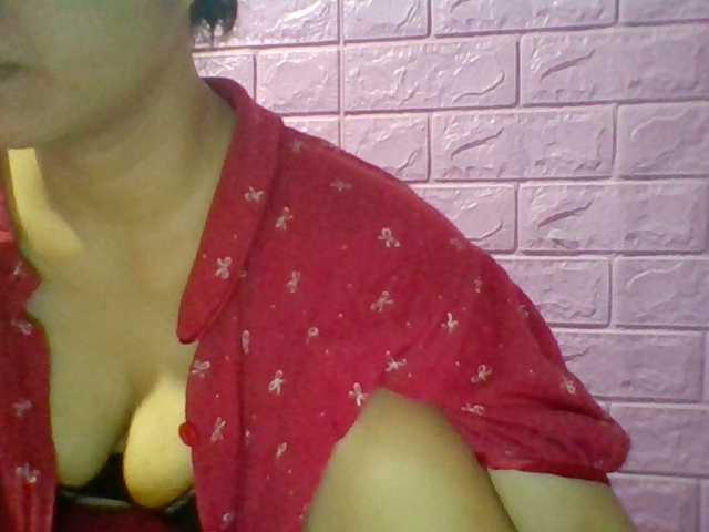 JangHi-22 live cam on BongaCams